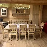 Krupowki Z Widokiem Na Giewont Zakopane