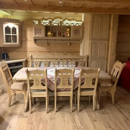 Krupowki Z Widokiem Na Giewont Закопане