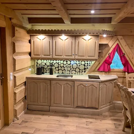 Krupowki Z Widokiem Na Giewont * Закопане